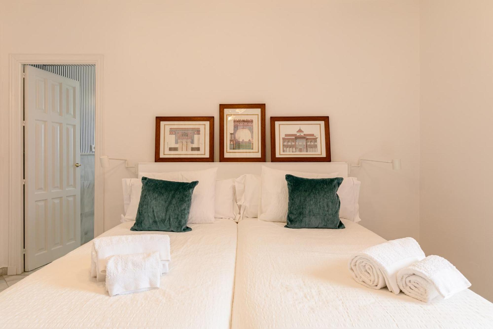 Ohliving Virgenes 7 Villa เซบีญา ภายนอก รูปภาพ